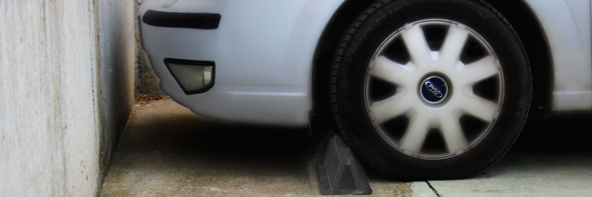 Aplicación de Cauchos antón en parking
